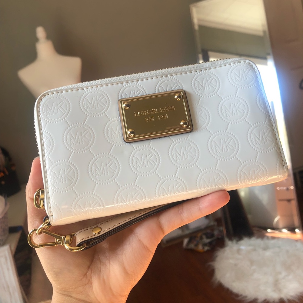 White & Cream Michael Kors Small Wallet